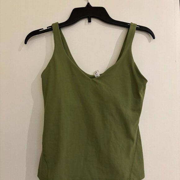Lululemon Cropped Top - Picture 1 of 3